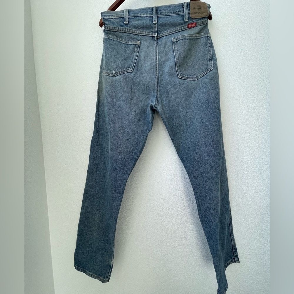 Vintage Wrangler Jeans Men's 36x34 Regular Fit 100% Cotton Made In Mexico - Picture 2 of 4